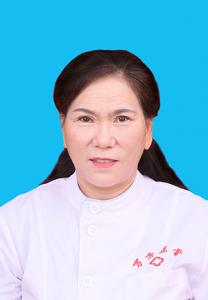 王绛英(护理部主任，副主任护师)
